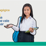 ReflexiĂłn pedagĂłgica: ÂżEvaluar o calificar? Una pregunta que vale la pena revisar, estudiante con mochila y cuadernos